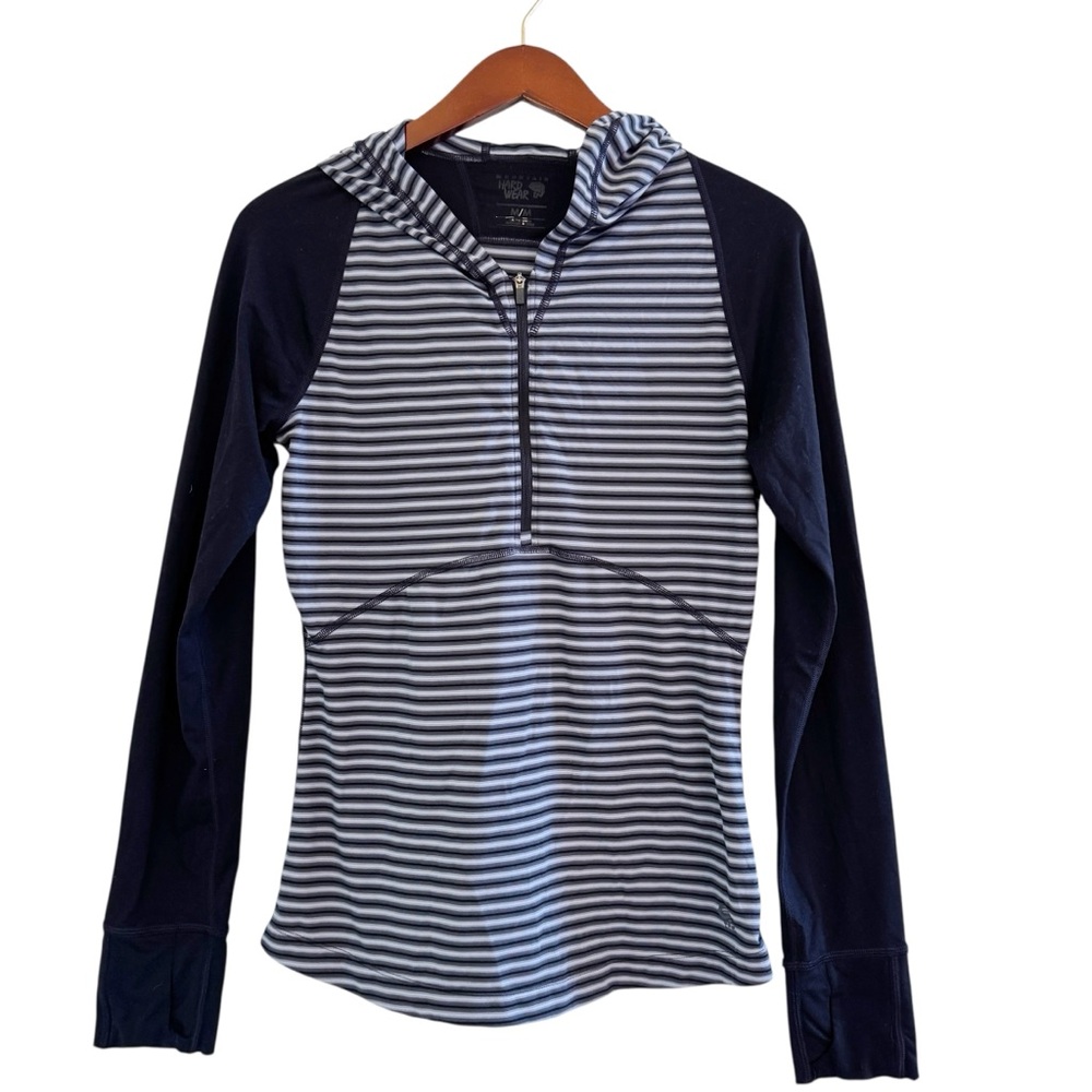 MOUNTAIN HARDWEAR Butterlicious Striped Hooded Top Size Medium in Black Stripe - Picture 2 of 13
